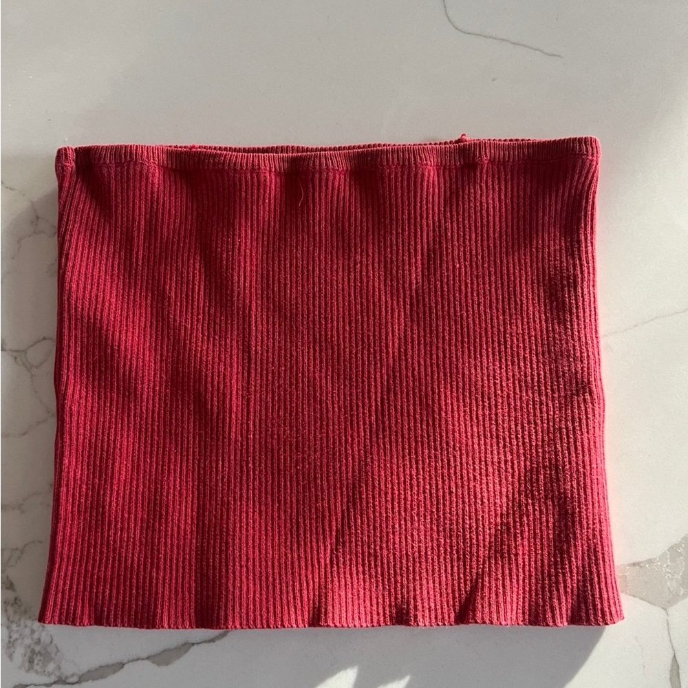 Brandy Melville red ribbed tube top